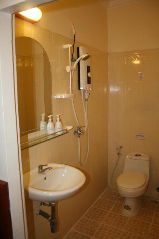 Firefly Guesthouse - The Berlin Angkor Sziemreap Szoba fotó