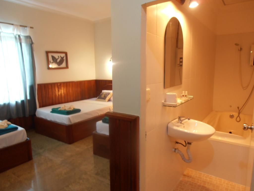 Firefly Guesthouse - The Berlin Angkor Sziemreap Kültér fotó