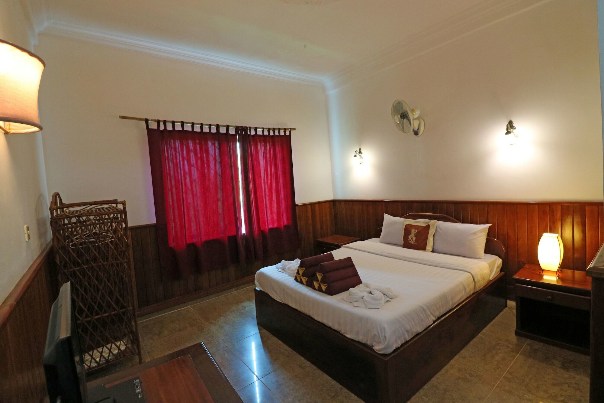Firefly Guesthouse - The Berlin Angkor Sziemreap Kültér fotó